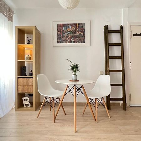 Lovely Studio Con Balconcitos Madrid Extérieur photo